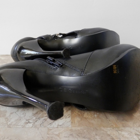 BCBGeneration Women's Black Stiletto Booties - Picture 4 of 7